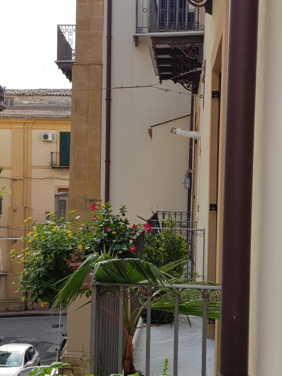 Casa Coccinella Bed and Breakfast Καλτανισέττα Εξωτερικό φωτογραφία